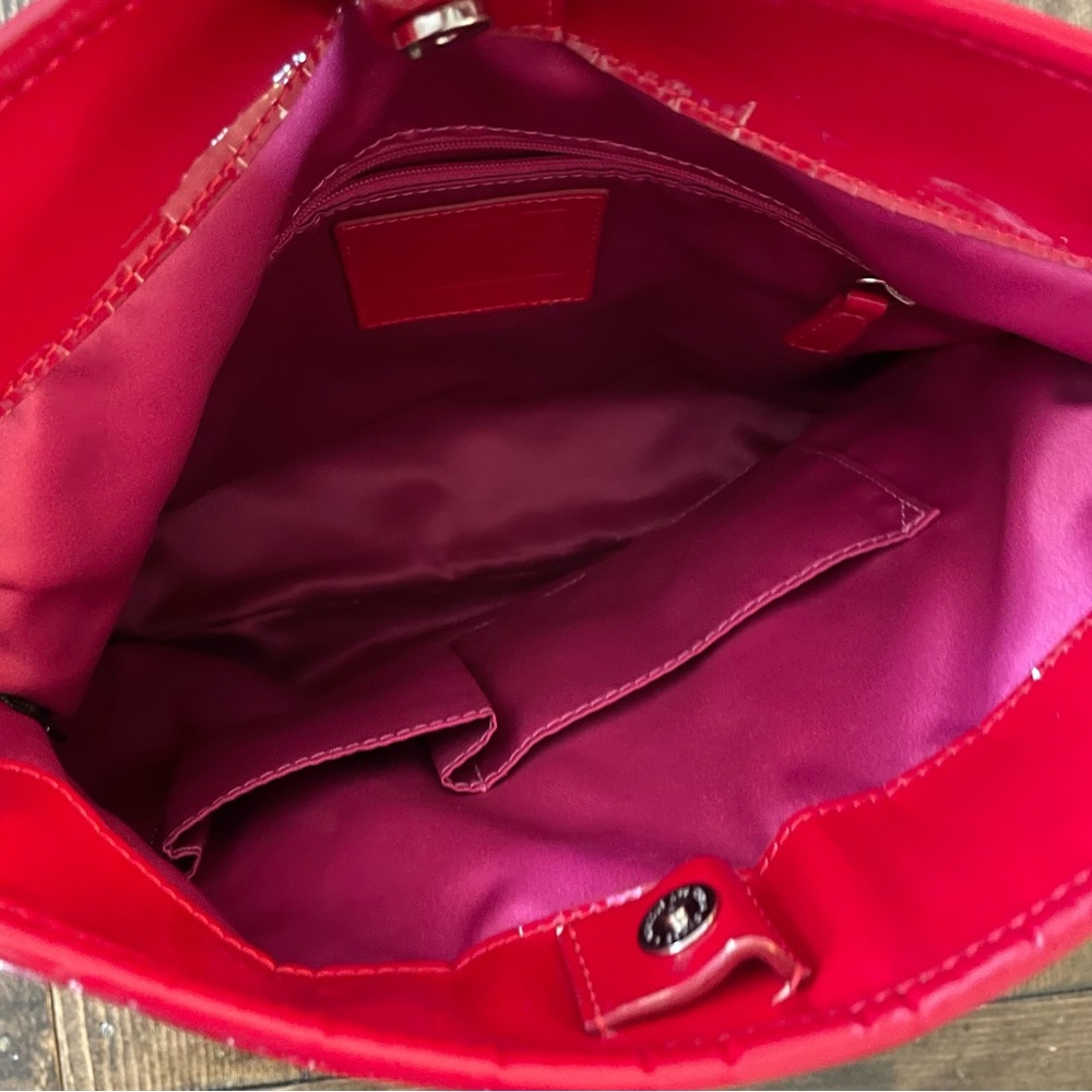 Coach Red Patent Quilted Shoulder Bag with Chain Straps - Picture 4 of 11